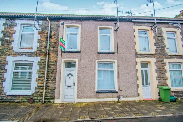 3 Bedroom House To Rent In Danygraig Street, Pontypridd, CF37