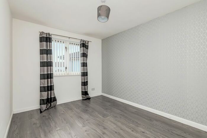 3 Bedroom End Of Terrace House For Sale In Alexander Mcleod Place, Fallin FK7