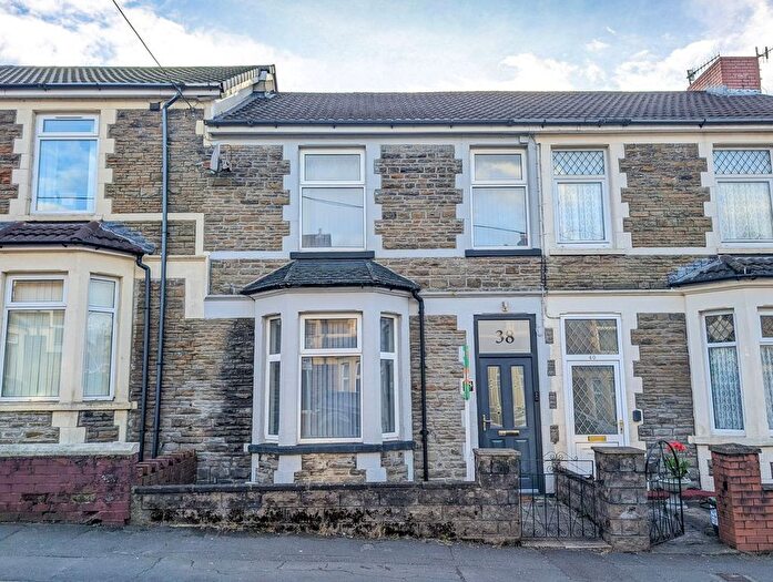3 Bedroom Terraced House For Sale In Ludlow Street, Caerphilly, CF83