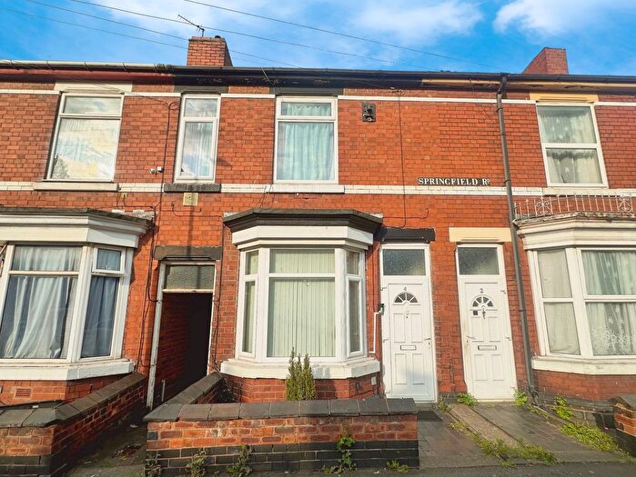 3 Bedroom Terraced House For Sale In Springfield Road, Wolverhampton, WV10