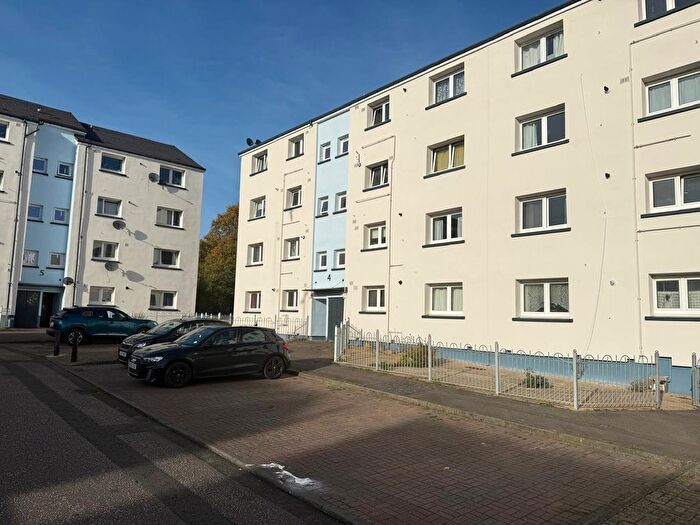 2 Bedroom Flat To Rent In /, Hailesland Gardens, Edinburgh, EH14