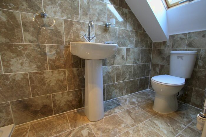 Studio To Rent In Glencairn Road, London, SW16