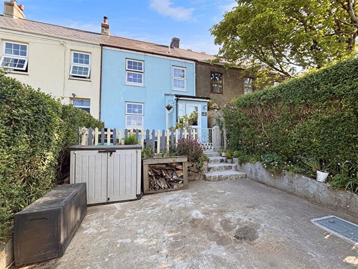 3 Bedroom Cottage For Sale In Delightful Cottage, Carnkie, TR13