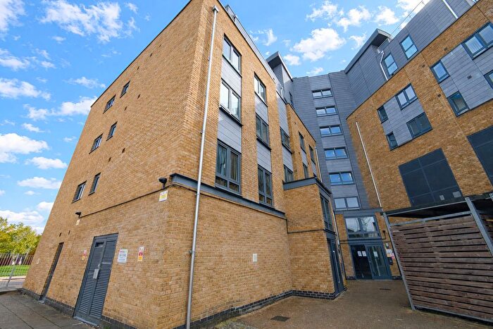 2 Bedroom Flat To Rent In Ballantyne Drive, Colchester, CO2