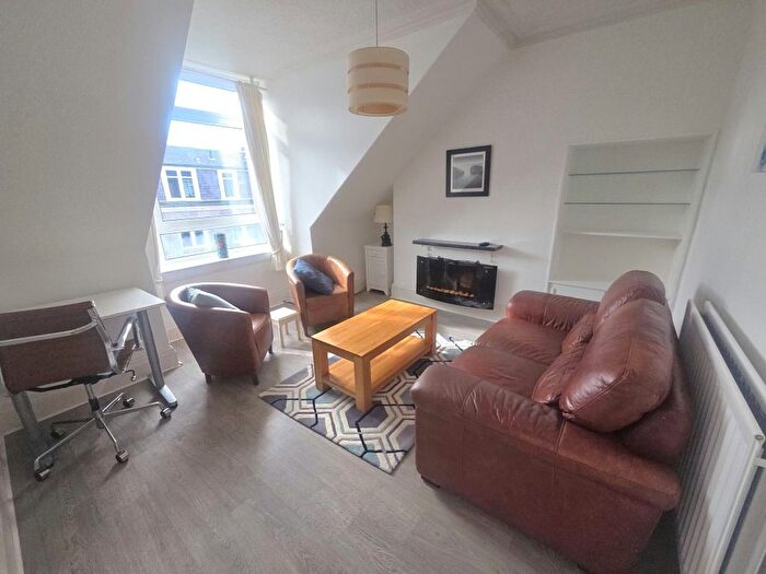 1 Bedroom Flat To Rent In Hartington Road, West End, Aberdeen, AB10