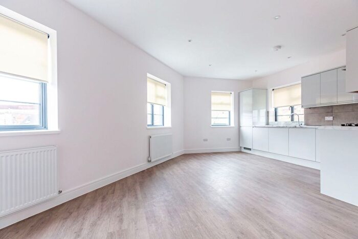 1 Bedroom Flat To Rent In Gladstone House, Wood Green, London, N22