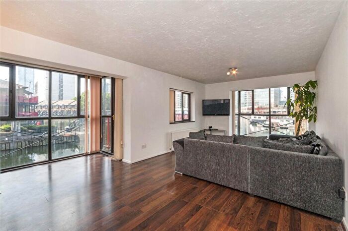 2 Bedroom Flat To Rent In Bridge House Quay, Blackwall, E14