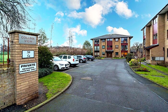 2 Bedroom Flat For Sale In / East Fettes Avenue, Edinburgh, EH4