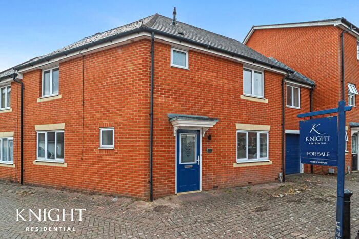 4 Bedroom Terraced House For Sale In Septimus Drive, Highwoods, Colchester, CO4