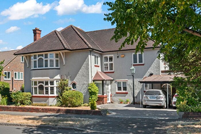 4 Bedroom Detached House For Sale In Upland Road, Sutton, SM2