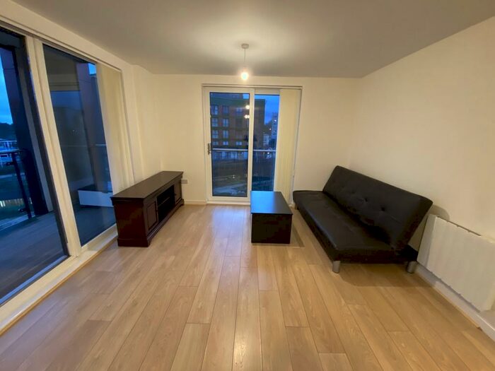 2 Bedroom Apartment For Sale In Park Central, Mason Way, B15