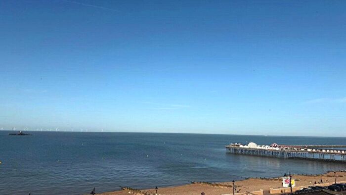 1 Bedroom Flat For Sale In St. Georges Terrace, Herne Bay, Kent, CT6