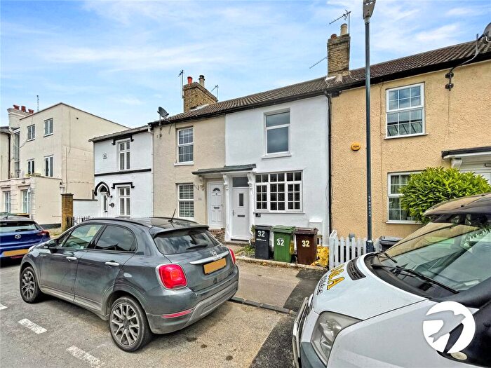 2 Bedroom Terraced House To Rent In Fisher Street, Maidstone, Kent, ME14