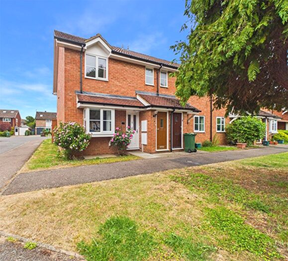 1 Bedroom Flat To Rent In Anxey Way, Haddenham, Aylesbury, Buckinghamshire, HP17