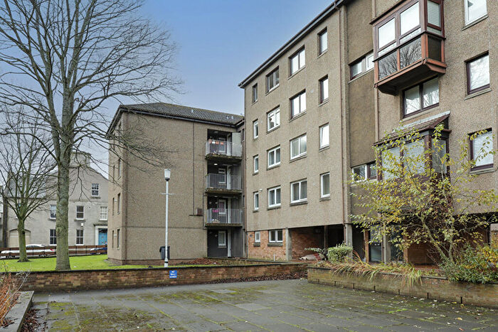 1 Bedroom Flat For Sale In Nicol Street, Kirkcaldy, KY1