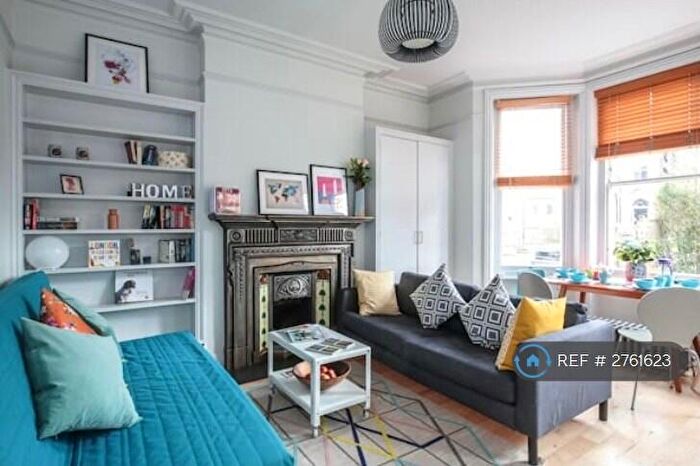 2 Bedroom Flat To Rent In Anson Road, London, N7