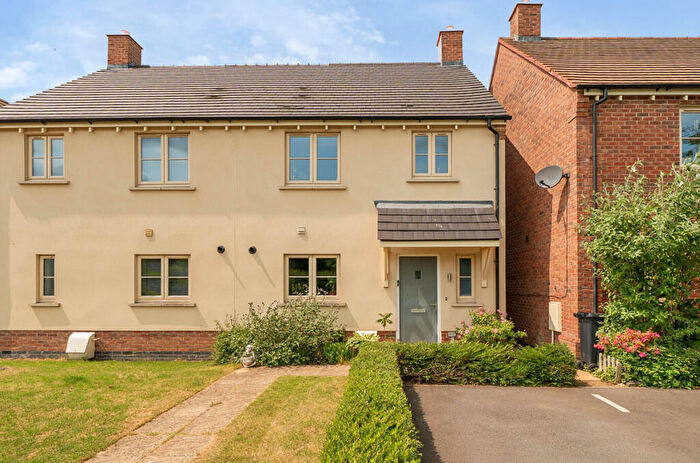 3 Bedroom Detached House For Sale In Bailey Close, Leicester, LE8