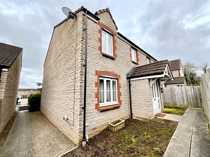 2 Bedroom End Terrace House To Rent In Southway Drive, Bristol, BS30