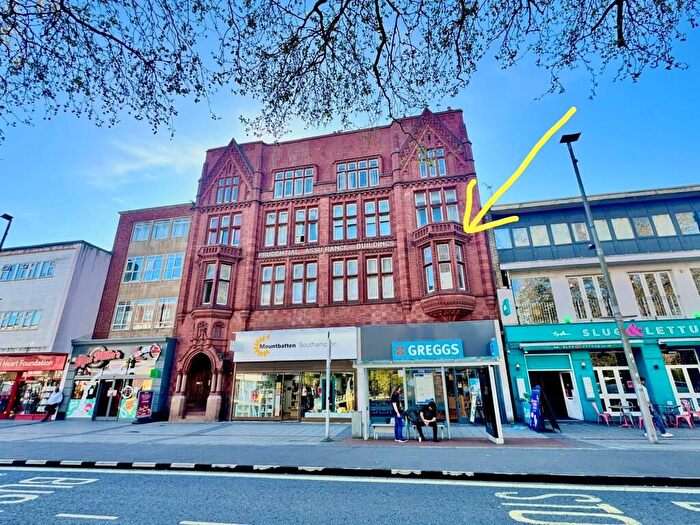 1 Bedroom Flat For Sale In Above Bar Street, Southampton, SO14