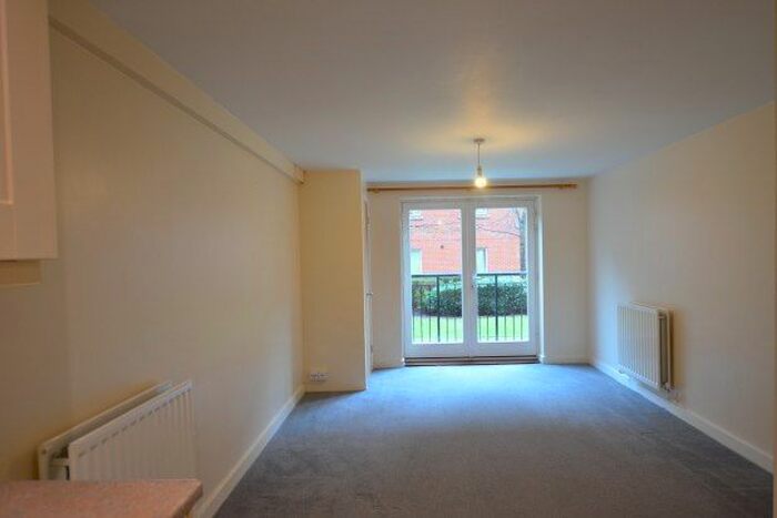 1 Bedroom Flat To Rent In John Dyde Close, Bishop's Stortford, CM23