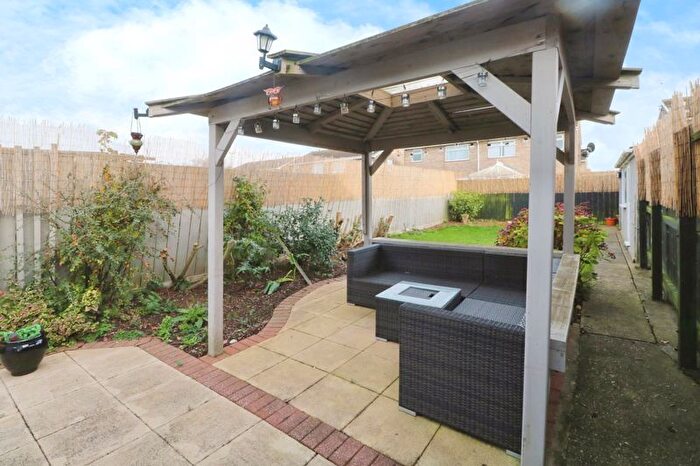2 Bedroom Semi-Detached Bungalow For Sale In Haven Garth, Hedon, Hull, HU12
