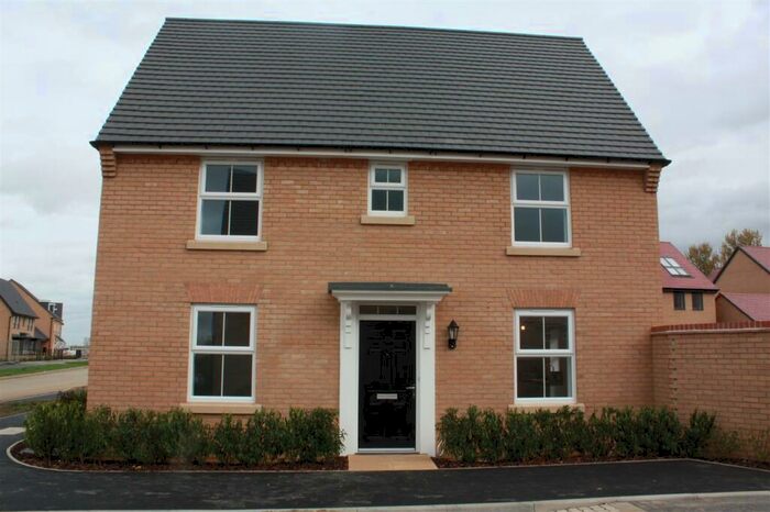 3 Bedroom Semi-Detached House To Rent In Baumgartner, Godmanchester, PE29