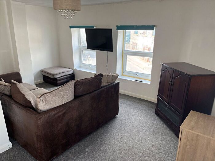 2 Bedroom Flat To Rent In Liverpool Road, Stoke-On-Trent, Staffordshire, ST4