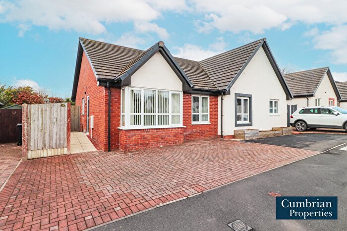 2 Bedroom Semi-Detached Bungalow For Sale In Sycamore Drive, Longtown, Carlisle, CA6