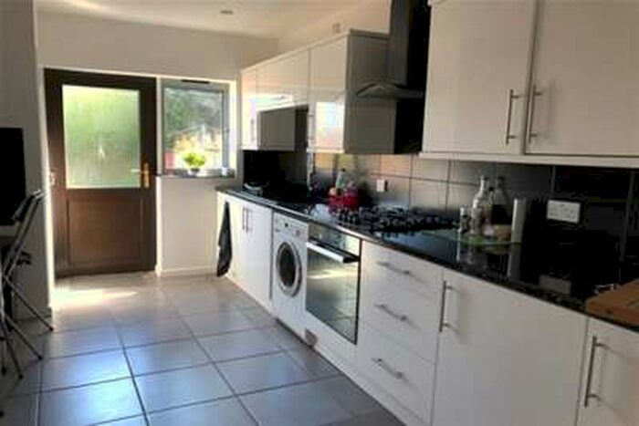 3 Bedroom House To Rent In Cross Farm Road, Harborne, B17