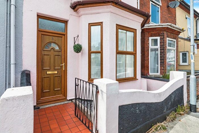 3 Bedroom House To Rent In Avondale Road, Lowestoft, NR32