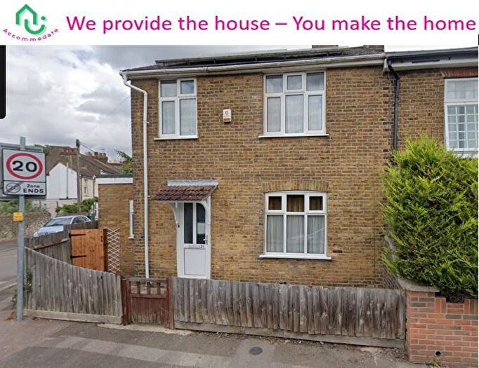 3 Bedroom End Of Terrace House To Rent In Arundel Street, Maidstone, ME14
