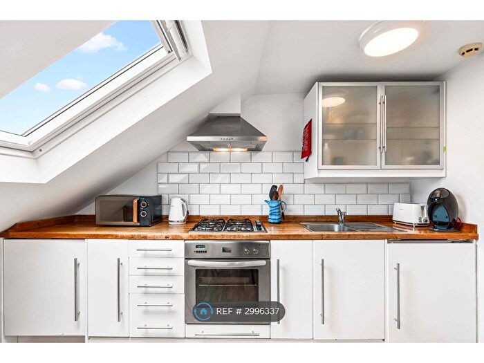 1 Bedroom Flat To Rent In Seasalt Retreat, Worthing, BN11