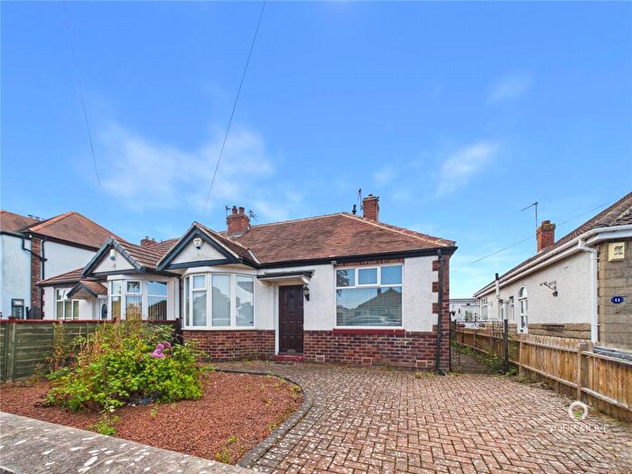 3 Bedroom Bungalow For Sale In Monks Road, Whitley Bay, Tyne And Wear, NE25