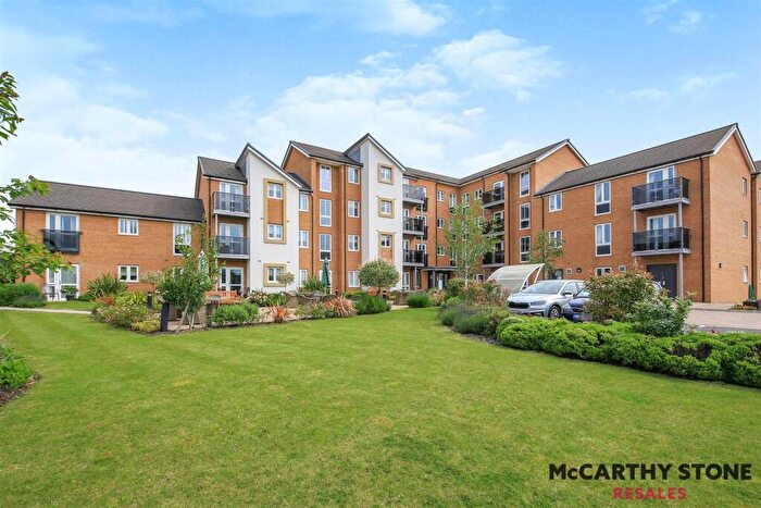 1 Bedroom Apartment For Sale In Cranberry Court, Kempley Close, Hampton, Peterborough, PE7