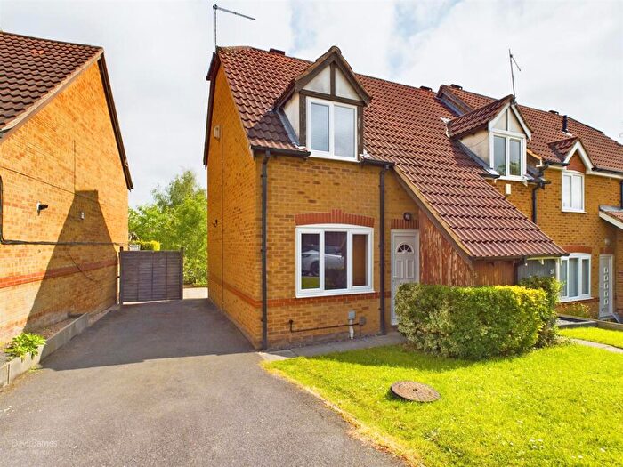 2 Bedroom Town House To Rent In Pendle Crescent, Mapperley, Nottingham, NG3