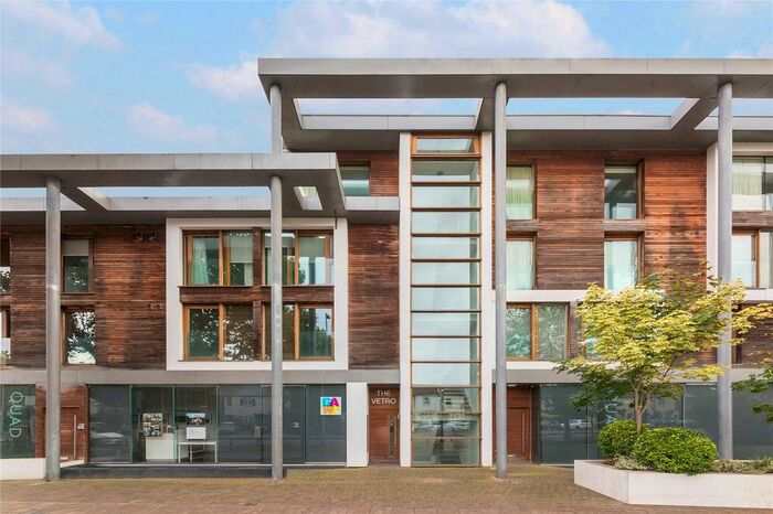 2 Bedroom Flat To Rent In Vetro House, Lower Mortlake Road, Richmond, Surrey, TW9