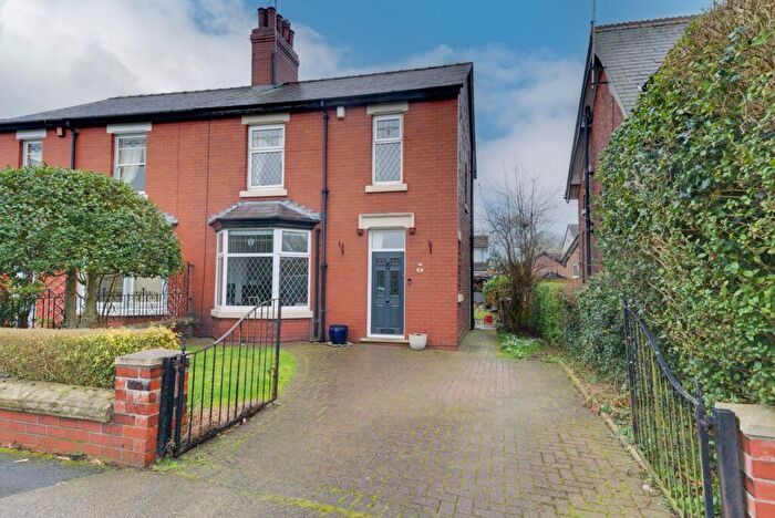 3 Bedroom Semi-Detached House For Sale In Cross Lane, Congleton, CW12