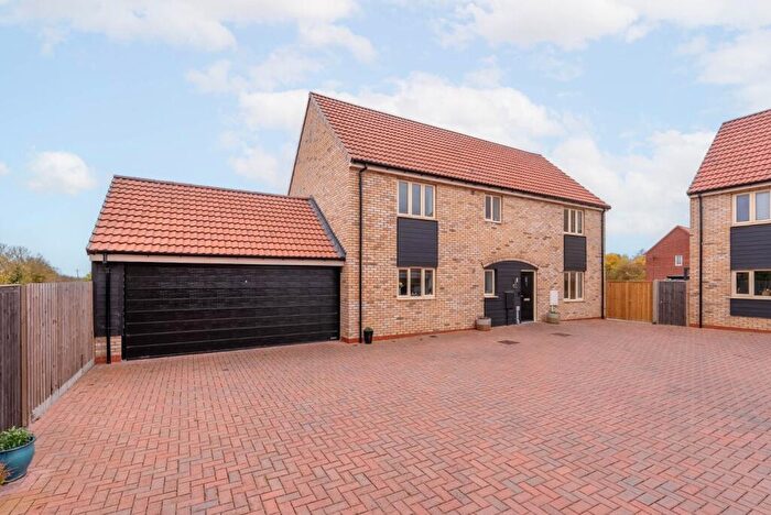 4 Bedroom Detached House For Sale In Meridian Close, Bluntisham, Huntingdon, Cambridgeshire, PE28