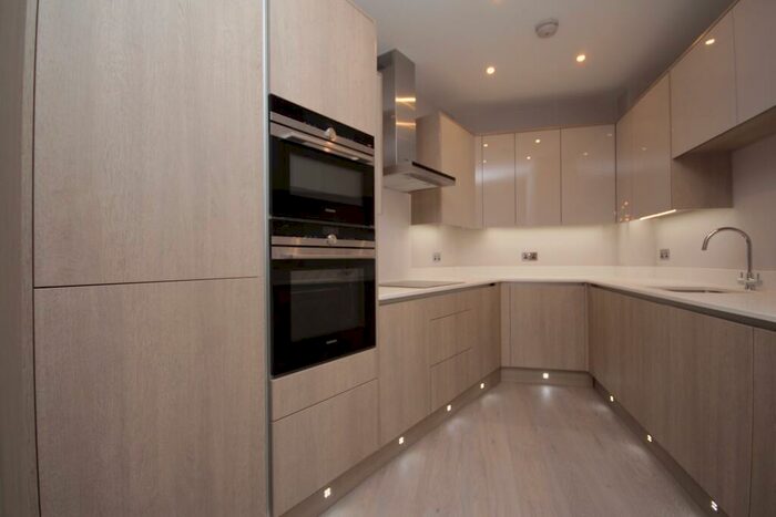 2 Bedroom Apartment To Rent In St Ives Road Maidenhead Berkshire, SL6