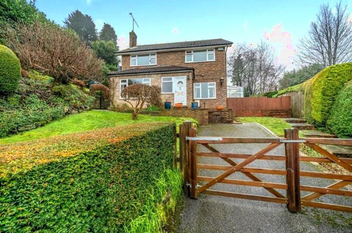 3 Bedroom Detached House For Sale In Ide Hill, Sevenoaks, TN14