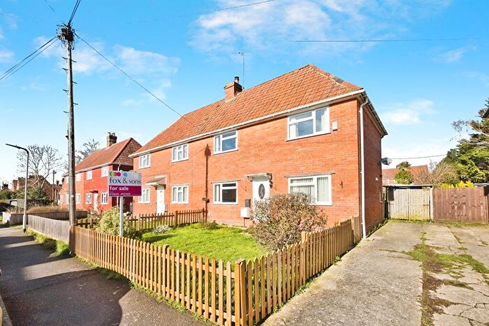3 Bedroom Semi Detached House For Sale In Westfield Crescent, Yeovil, BA21
