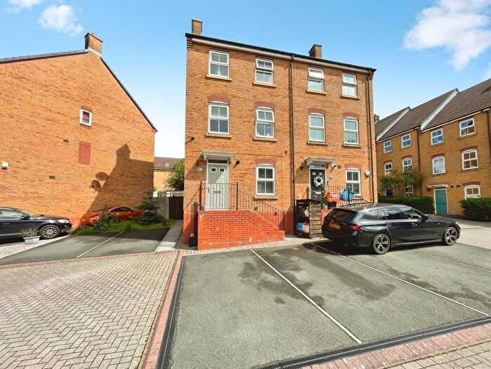 3 Bedroom Semi-Detached House For Sale In Longacres, Bridgend, CF31