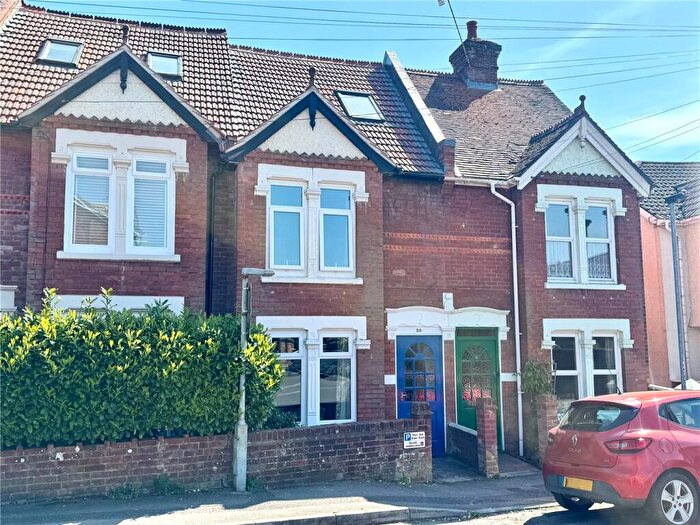 3 Bedroom Terraced House For Sale In Belle Vue Road, Salisbury, Wiltshire, SP1