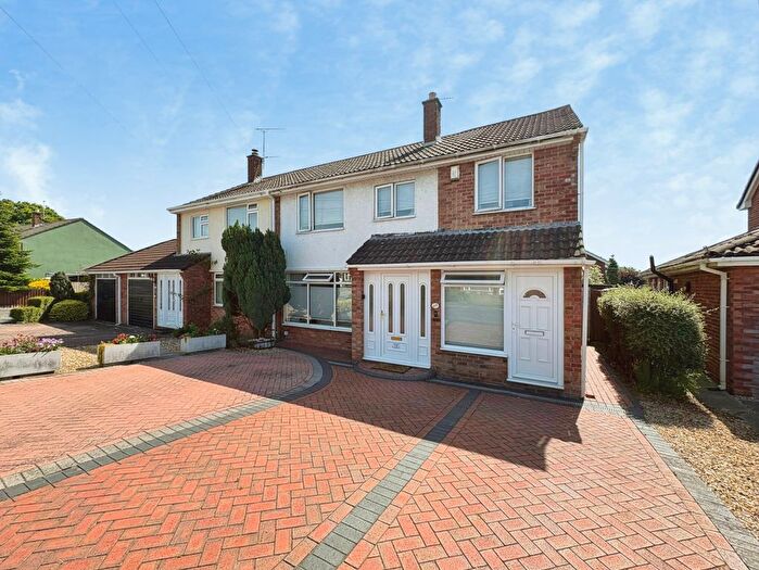 4 Bedroom Semi-Detached House For Sale In Orchard Boulevard, Oldland Common, Bristol, South Gloucestershire, BS30