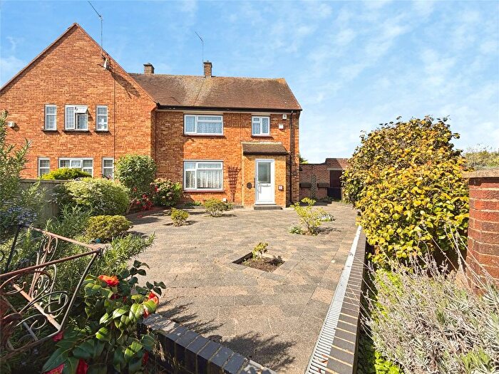 3 Bedroom Semi Detached House For Sale In St. Peters Road, Uxbridge, UB8