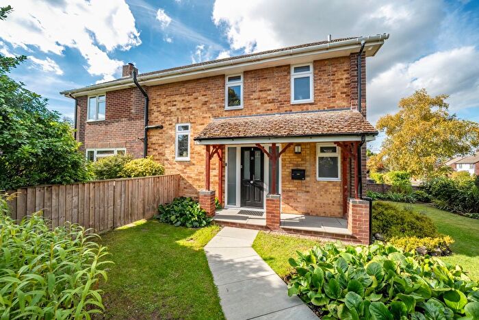4 Bedroom Property For Sale In Wellesley Road, Andover, SP10