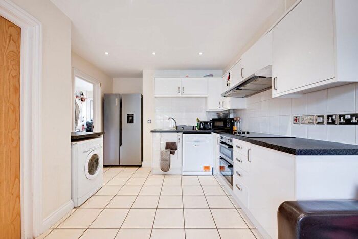 5 Bedroom Property To Rent In College Road, Canterbury, CT1