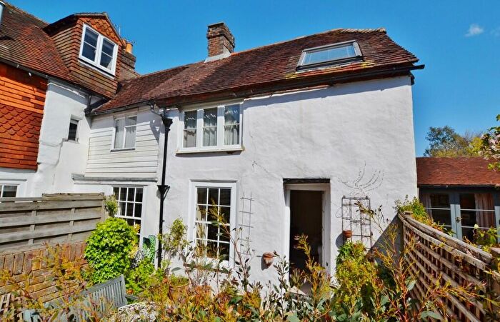 3 Bedroom End Of Terrace House For Sale In Petworth, West Sussex, GU28