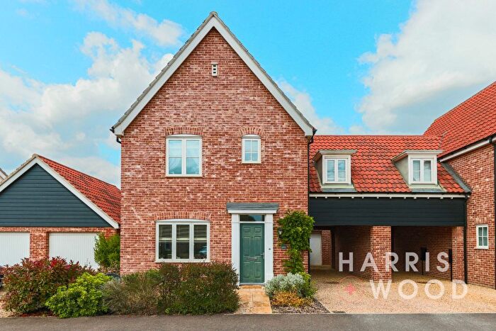 3 Bedroom Link Detached House For Sale In Roe Deer Drive, Capel St. Mary, Ipswich, Suffolk, IP9
