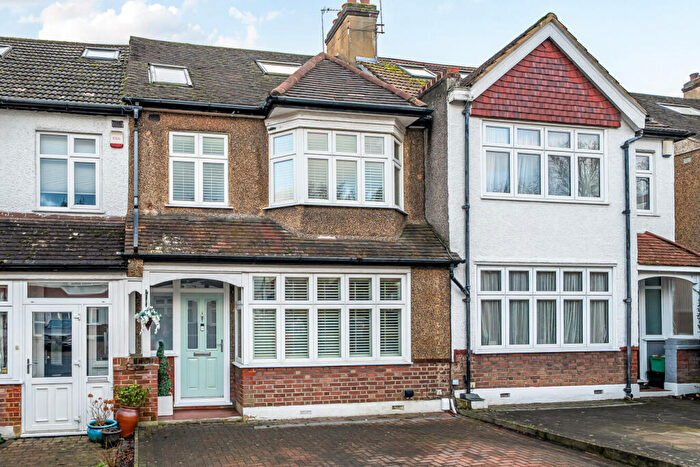 4 Bedroom Terraced House For Sale In Ferndale, Bromley, BR1